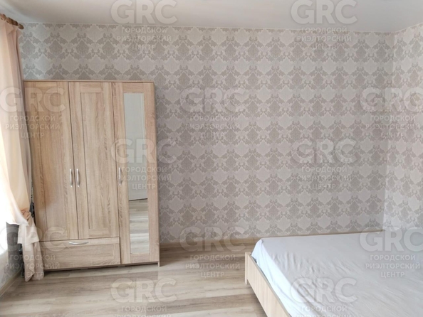 
  Продается 1-комн. квартира, 39.7 м², Искры ул, д. 68
. Фото 4.
