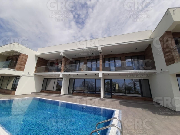 
  Продается дом, 145 м², Сочи
. Фото 2.