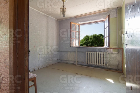 
  Продается 3-комн. квартира, 46 м², Есауленко ул, д. 11
. Фото 10.