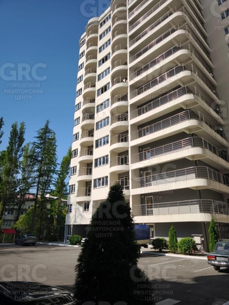 
  Продается 2-комн. квартира, 42 м², Туапсинская ул, д. 19
. Фото 3.