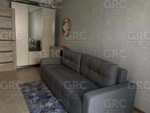 
  Продается 2-комн. квартира, 60 м², Молодогвардейская ул, д. 2/12
. Фото 2.