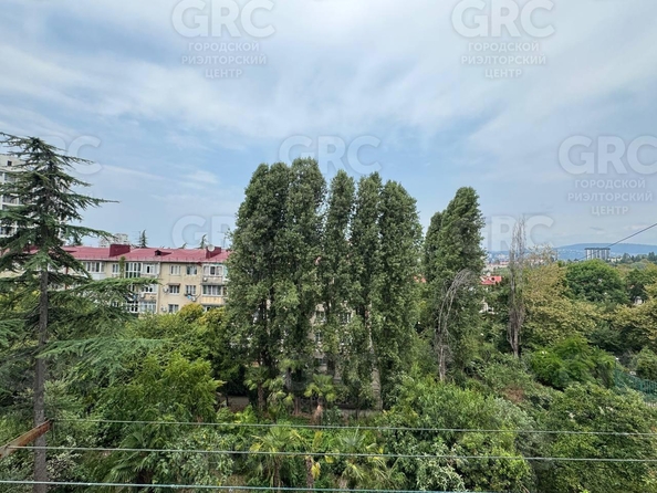 
  Продается 1-комн. квартира, 44 м², Альпийская ул, д. 33
. Фото 3.