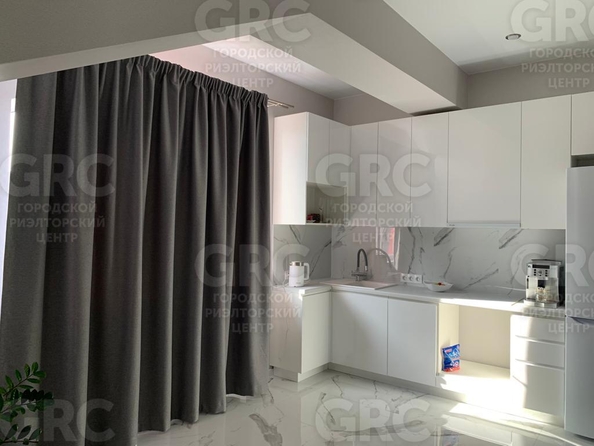 
  Продается 2-комн. квартира, 40 м², Полтавская ул, д. 21д
. Фото 3.