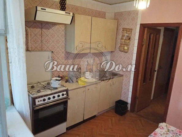 
  Продается 3-комн. квартира, 65.1 м², Короленко ул, д. 6
. Фото 6.