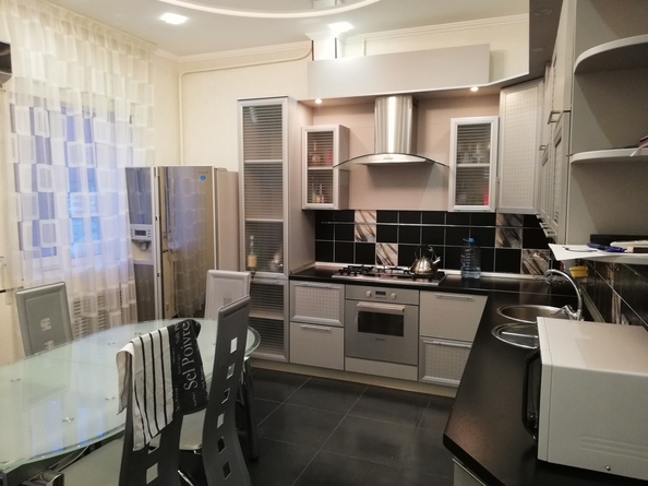 
  Продается 3-комн. квартира, 88 м², Ленина ул, д. 153
. Фото 1.