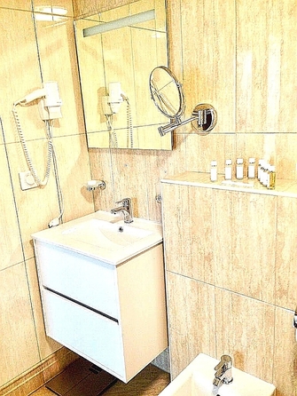 
  Продается 3-комн. квартира, 82 м², Революции пр-кт, д. 3
. Фото 15.