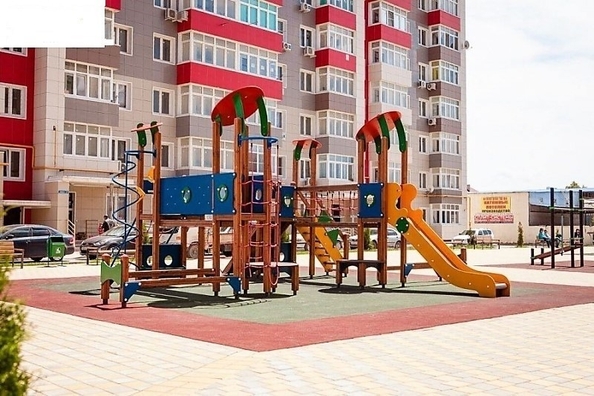 
  Продается 2-комн. квартира, 68 м², Парковая ул, д. 64
. Фото 3.