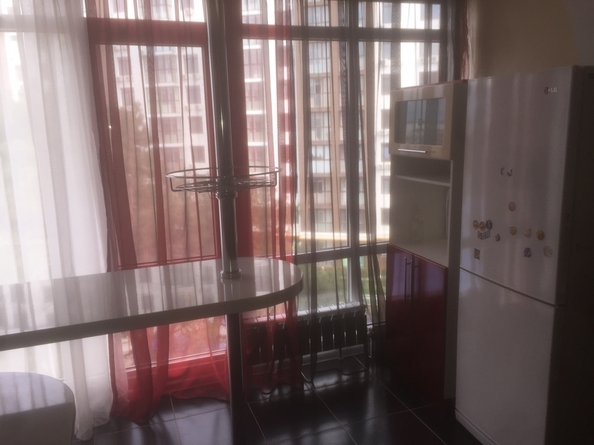 
  Продается 3-комн. квартира, 76 м², Шевченко ул
. Фото 4.