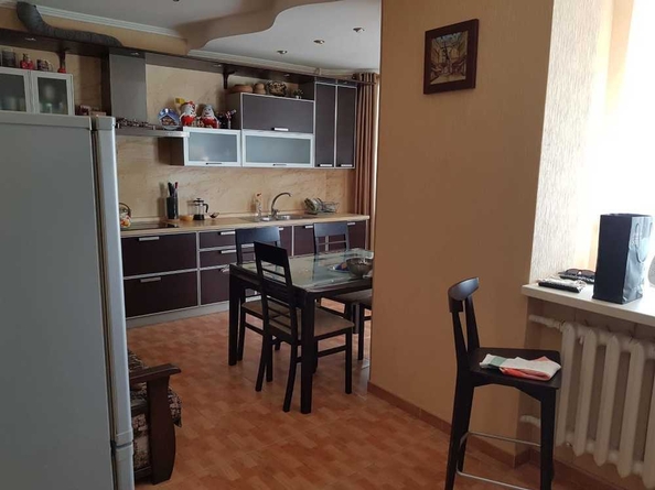 
  Продается 3-комн. квартира, 130 м², Парковая ул, д. 31
. Фото 3.