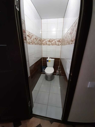 
  Продается 2-комн. квартира, 74 м², Кирова ул, д. 1
. Фото 8.