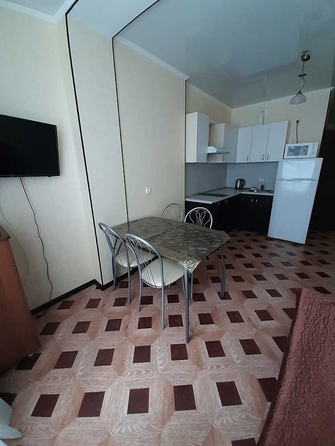 
  Продается 2-комн. квартира, 74 м², Кирова ул, д. 1
. Фото 9.