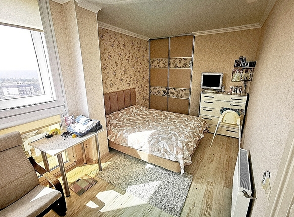 
  Продается 3-комн. квартира, 101 м², Кирова ул, д. 84
. Фото 10.