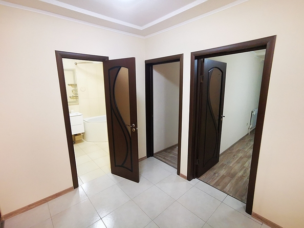 
  Продается 3-комн. квартира, 96 м², Крымская ул, д. 272
. Фото 5.