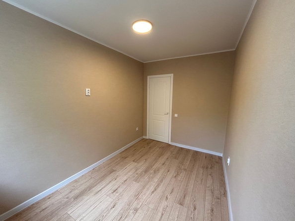 
  Продается 2-комн. квартира, 43 м², Толстого ул, д. 60
. Фото 7.