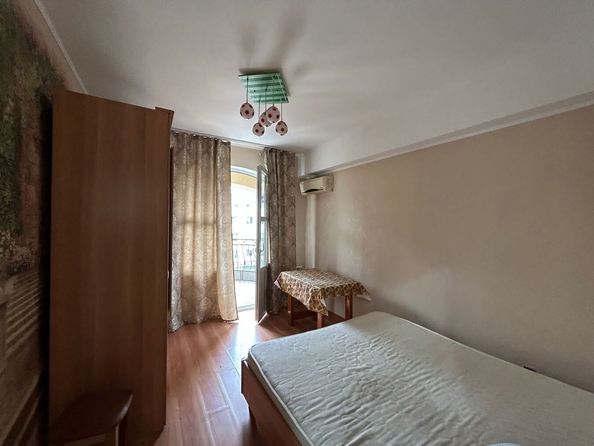 
  Продается 2-комн. квартира, 73 м², Крымская ул, д. 246
. Фото 4.