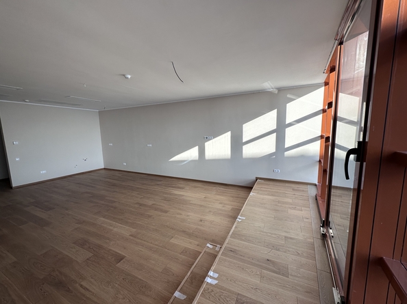 
  Продается 3-комн. квартира, 144 м², Революции пр-кт, д. 3
. Фото 10.