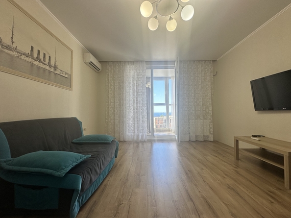 
  Продается 1-комн. квартира, 57 м², Таманская ул, д. 121к2
. Фото 5.