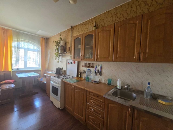 
  Продается 2-комн. квартира, 46 м², Ленина ул, д. 169
. Фото 2.