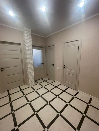 
  Продается 2-комн. квартира, 69 м², Таманская ул, д. 121к5
. Фото 13.