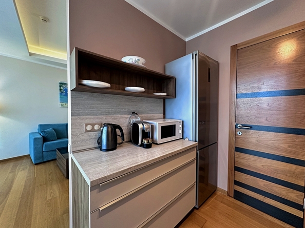 
  Продается 2-комн. квартира, 81 м², Революции пр-кт, д. 3
. Фото 15.