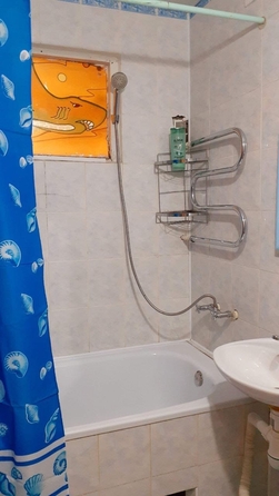 
  Продается 2-комн. квартира, 42 м², Горького ул, д. 64
. Фото 8.