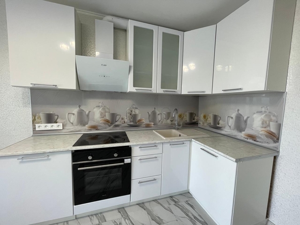 
  Продается 2-комн. квартира, 66 м², Адмирала Пустошкина ул, д. 22к10
. Фото 17.