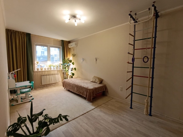 
  Продается 2-комн. квартира, 52 м², Парковая ул, д. 64Ак6
. Фото 8.