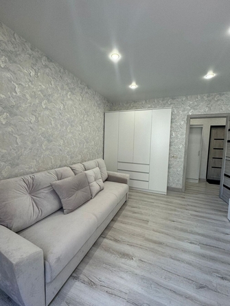 
  Продается 1-комн. квартира, 33 м², Рождественская ул, д. 52
. Фото 1.