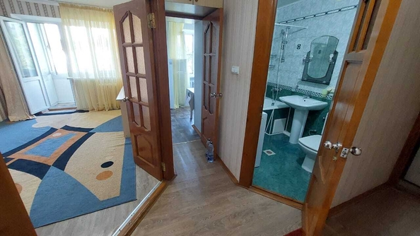 
  Продается 2-комн. квартира, 47 м², Крымская ул, д. 216
. Фото 13.