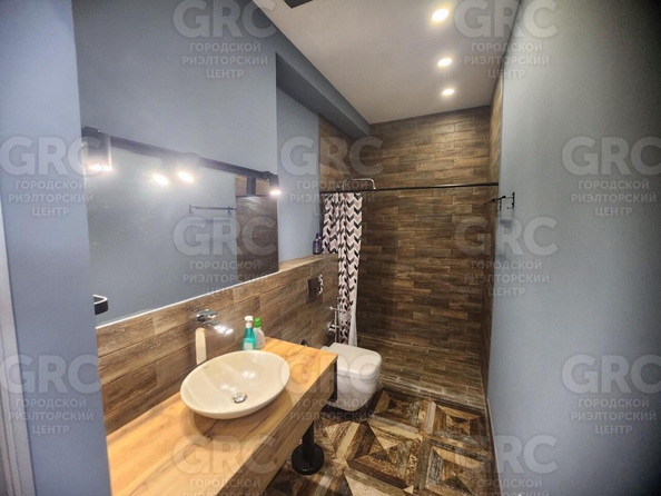 
  Продается 1-комн. квартира, 46 м², Альпийская ул, д. 90/4
. Фото 4.