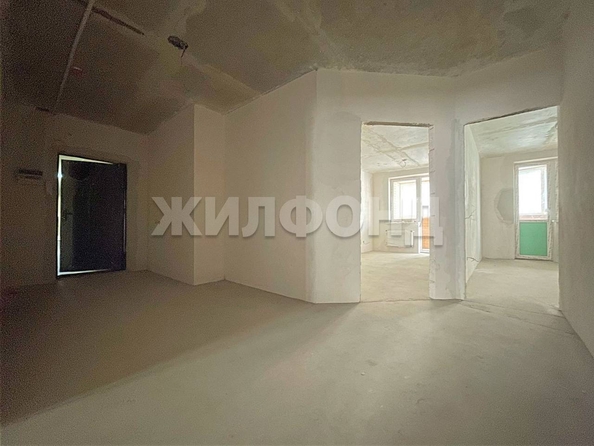 
  Продается 3-комн. квартира, 77.2 м², Цезаря Куникова ул
. Фото 2.