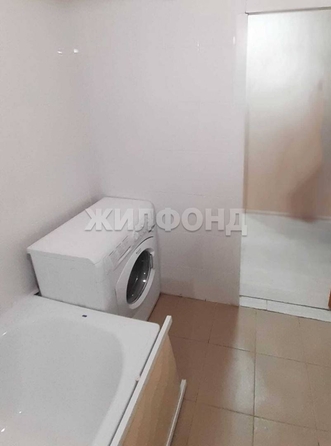 
  Продается 1-комн. квартира, 33.6 м², Тепличная ул, д. 75
. Фото 3.