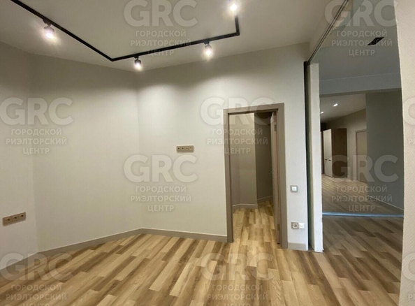 
  Продается 2-комн. квартира, 91 м², Первомайская ул, д. 21
. Фото 4.