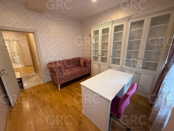 
  Продается 3-комн. квартира, 139 м², Калужская ул, д. 40
. Фото 23.