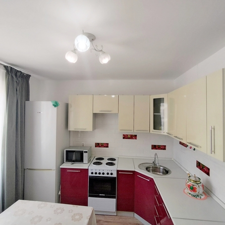 
  Продается 1-комн. квартира, 40 м², Адмирала Пустошкина ул, д. 10
. Фото 6.