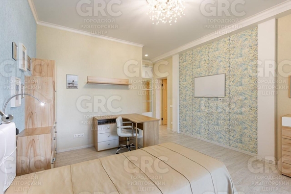 
  Продается 3-комн. квартира, 120 м², Войкова ул, д. 21
. Фото 7.