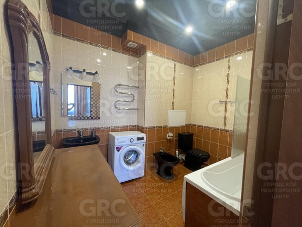
  Продается 2-комн. квартира, 46 м², Альпийская ул, д. 1/3
. Фото 30.