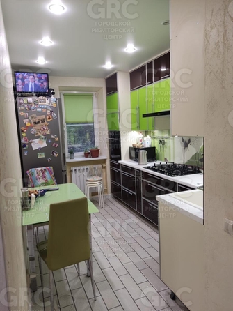 
  Продается 2-комн. квартира, 66 м², Макаренко ул, д. 30
. Фото 10.