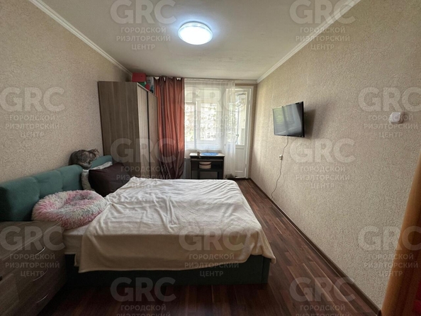 
  Продается 1-комн. квартира, 32 м², Невская ул, д. 14
. Фото 3.