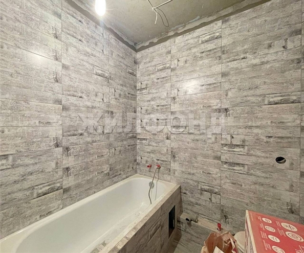 
  Продается 1-комн. квартира, 37 м², Адмирала Крузенштерна ул
. Фото 4.