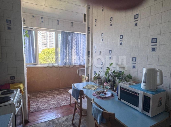 
  Продается 2-комн. квартира, 60 м², Пирогова ул, д. 16
. Фото 8.