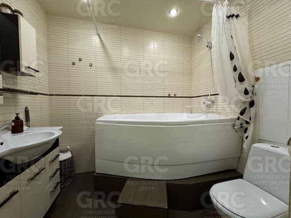 
  Продается 2-комн. квартира, 42.1 м², Санаторная ул, д. 49/9
. Фото 3.
