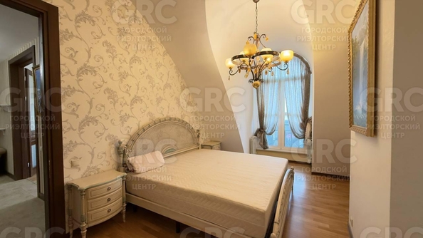 
  Продается 4-комн. квартира, 220 м², Войкова ул, д. 35
. Фото 16.