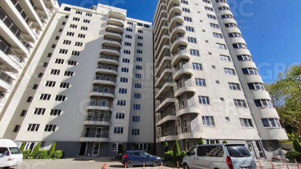 
  Продается 4-комн. квартира, 163 м², Туапсинская ул, д. 19
. Фото 1.