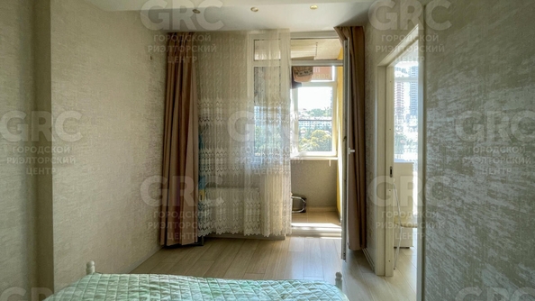 
  Продается 1-комн. квартира, 37.5 м², Полтавская ул, д. 21
. Фото 9.