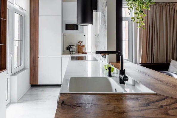 
  Продается 2-комн. квартира, 42 м², Вишневая ул, д. 5А
. Фото 3.