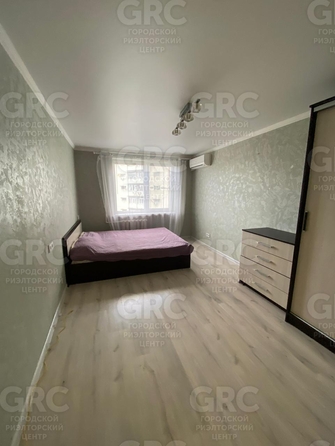 
  Продается 2-комн. квартира, 51.4 м², Туапсинская ул, д. 15
. Фото 2.