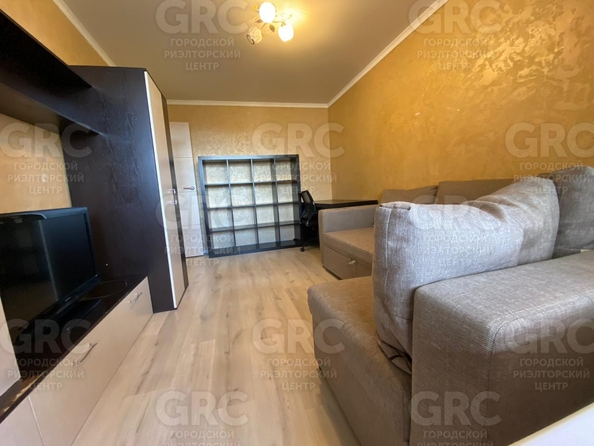 
  Продается 2-комн. квартира, 51.4 м², Туапсинская ул, д. 15
. Фото 11.