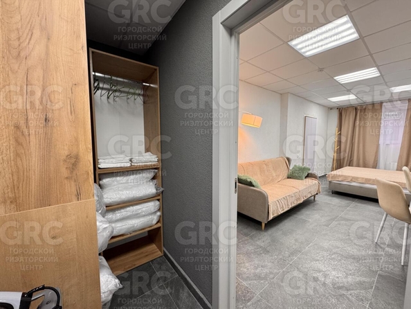 
  Продается 4-комн. квартира, 134 м², Дагомысский пер, д. 18
. Фото 11.