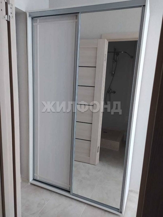 
   Продам 1-комнатную, 23.4 м², Лазурная долина ул, 191А

. Фото 6.